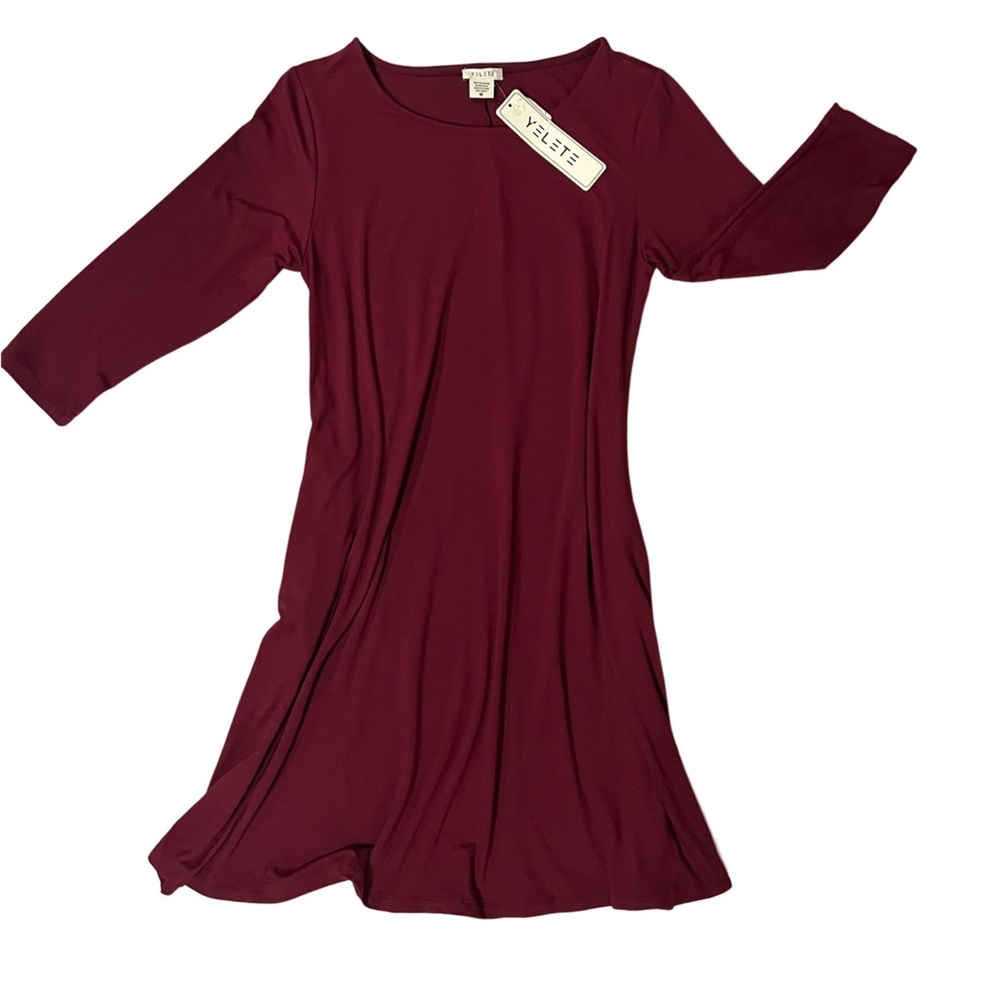 NWT Medium Yelete long sleeve mid length dress with hidden pockets